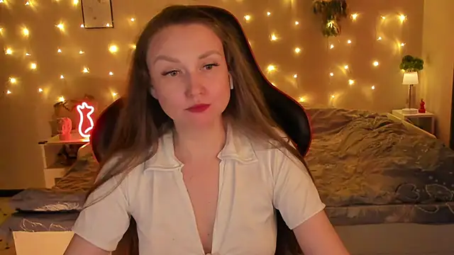 desperatehousewife   online show from May 2026 07:08:02 PM