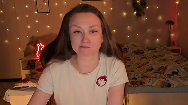 desperatehousewife   online show from April 2026 07:08:02 PM