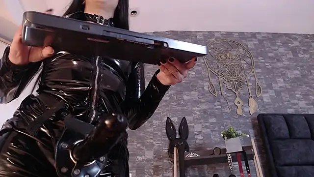 Snapshot of BondageGirl_Ks chatting on October 2025 01:01:02 PM BondageGirl Ks online show from October 2025 01:01:02 PM