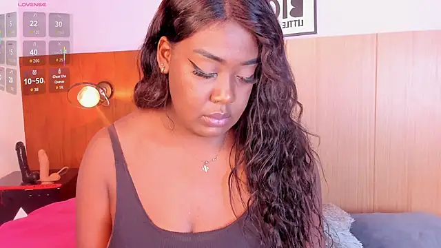 Aishaza1 online show from September 2025 04:28:01 AM