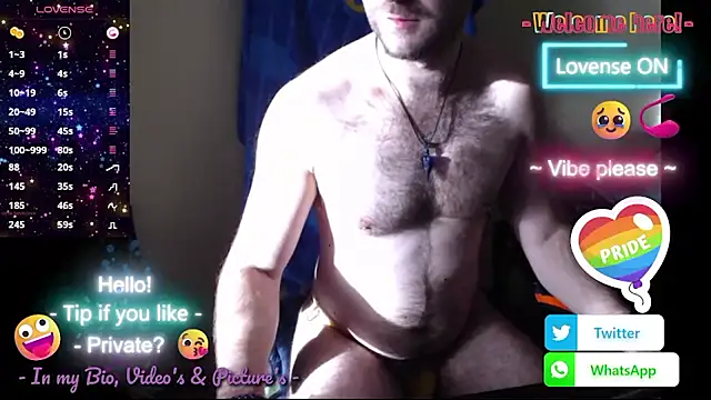 Snapshot of RealManHaveHairy chatting on October 2025 06:48:01 AM RealManHaveHairy online show from October 2025 06:48:01 AM
