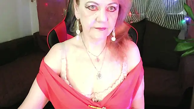 Snapshot of Liset_Monro chatting on June 2026 02:11:02 AM Liset Monro online show from June 2026 02:11:02 AM