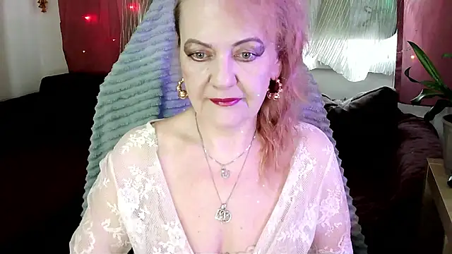 Snapshot of Liset_Monro chatting on June 2026 05:01:02 AM Liset Monro online show from June 2026 05:01:02 AM