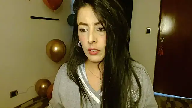 ella peck online show from September 2025 04:27:01 AM