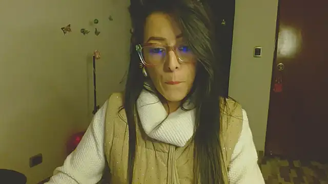 ella peck online show from December 2025 02:12:02 AM