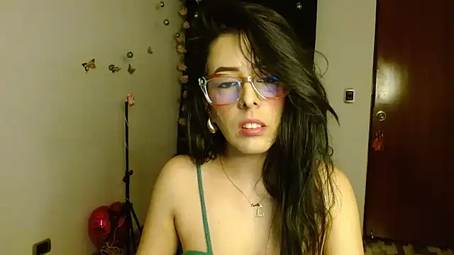 ella peck online show from November 2025 10:52:02 PM