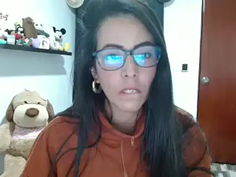 ella peck online show from January 2025 03:37:01 AM