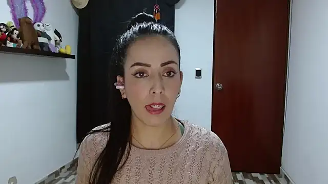 ella peck online show from March 2025 05:11:02 AM