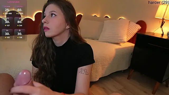 cuteface bigass  online show from May 2026 06:50:01 PM