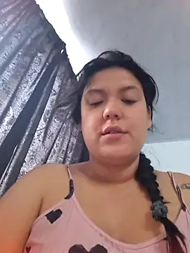 Sophie-hatter online show from March 2026 12:15:01 PM