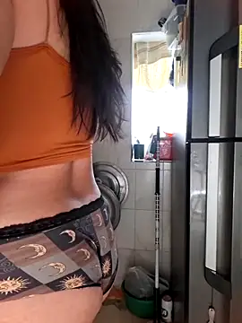 Sophie-hatter online show from April 2026 06:35:02 PM