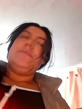 Sophie-hatter online show from December 2025 03:36:02 PM