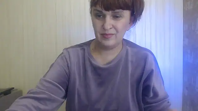 EverlastBlum online show from October 2025 04:50:01 PM