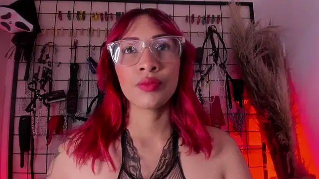 charrlotte quinn online show from December 2025 02:52:01 PM