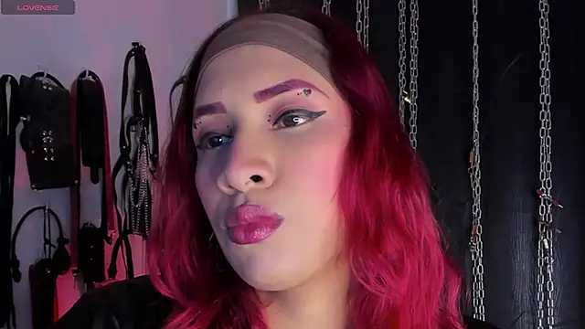 Snapshot of charrlotte_quinn chatting on June 2026 06:36:01 PM charrlotte quinn online show from June 2026 06:36:01 PM