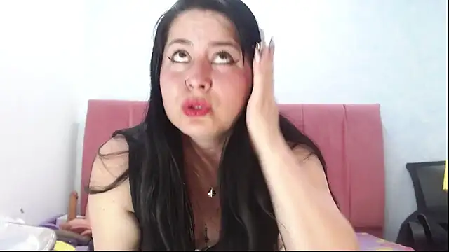 agathacorlincm101 online show from November 2025 08:35:02 PM