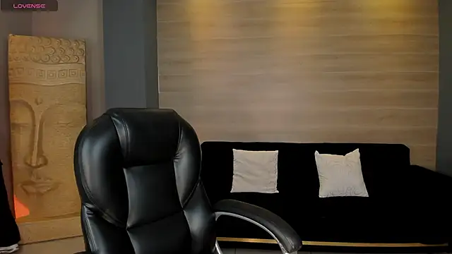 MollySundersX online show from October 2025 04:33:02 AM