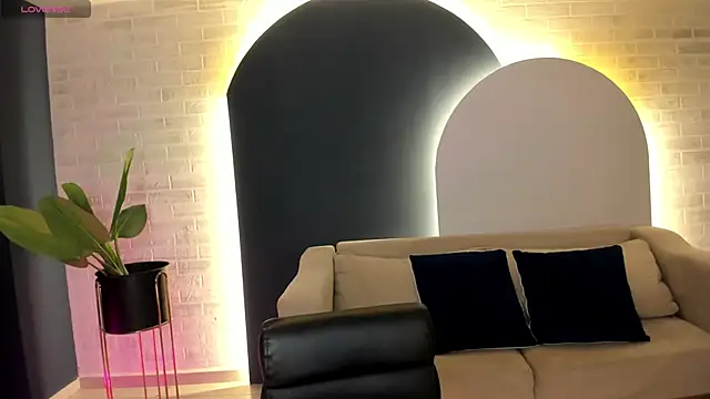 MollySundersX online show from December 2025 08:43:02 PM