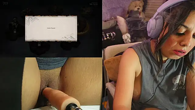 Snapshot of IndiaBlaze chatting on November 2025 03:44:02 AM IndiaBlaze online show from November 2025 03:44:02 AM