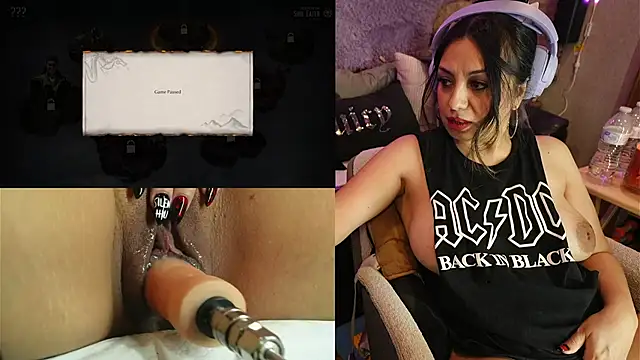 Snapshot of IndiaBlaze chatting on November 2025 04:08:01 AM IndiaBlaze online show from November 2025 04:08:01 AM