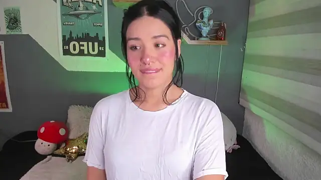 MiaaRose online show from October 2025 05:25:02 PM