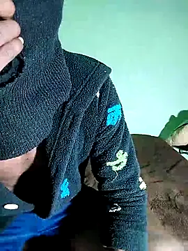 Snapshot of Fuckbudiez chatting on April 2026 11:17:02 PM Fuckbudiez online show from April 2026 11:17:02 PM