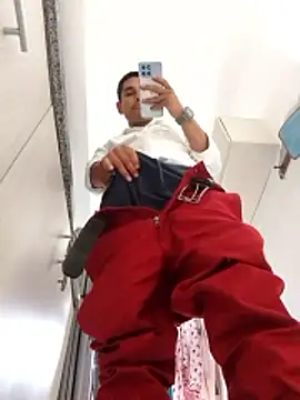 Felipesilv5 online show from January 2026 05:52:02 PM