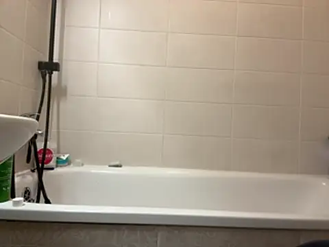 czruz online show from February 2026 06:32:01 AM