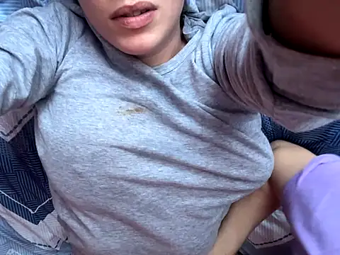 czruz online show from December 2025 02:00:02 PM