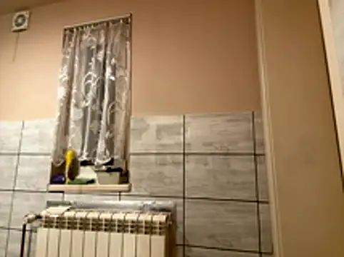 czruz online show from December 2025 05:13:01 AM