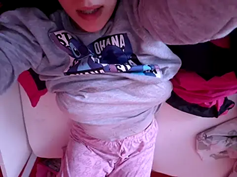 czruz online show from November 2025 09:42:02 AM