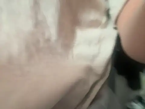 czruz online show from April 2026 06:40:02 AM