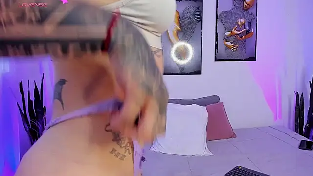 Snapshot of Stanlor1226 chatting on February 2026 11:14:02 PM Stanlor1226 online show from February 2026 11:14:02 PM