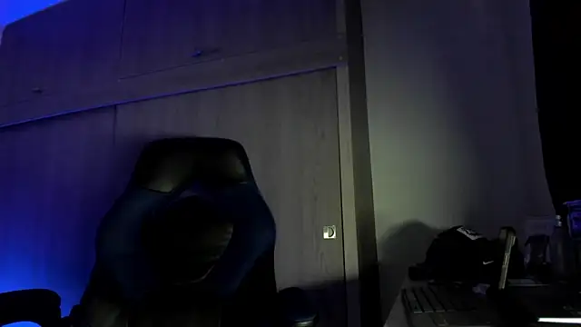 Snapshot of male_pussy chatting on December 2025 01:04:02 AM male pussy online show from December 2025 01:04:02 AM