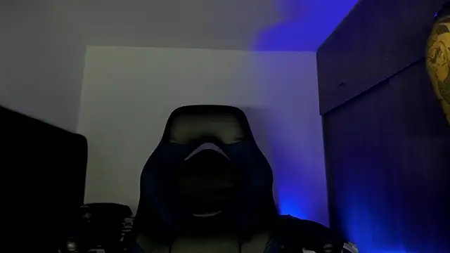 Snapshot of male_pussy chatting on November 2025 12:42:01 PM male pussy online show from November 2025 12:42:01 PM