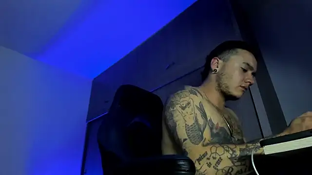 Snapshot of male_pussy chatting on December 2025 02:56:02 AM male pussy online show from December 2025 02:56:02 AM