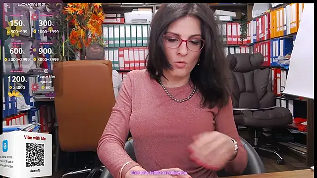 classyladyrellax online show from January 2026 01:26:01 PM