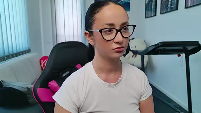 KatherineRyder online show from April 2026 10:27:01 AM