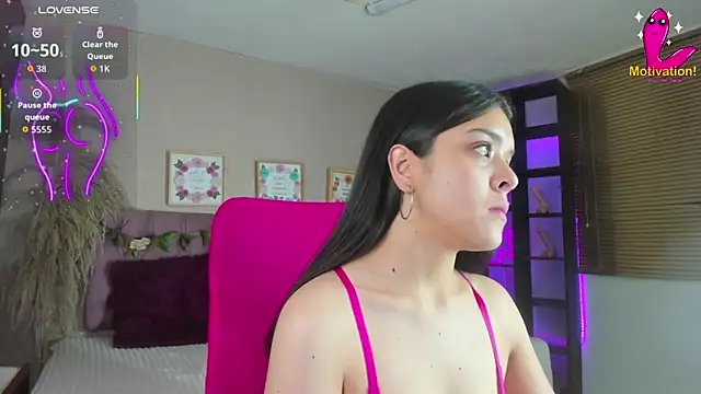 shelby carson online show from November 2025 12:37:01 PM