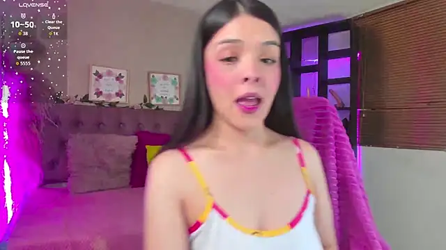 shelby carson online show from April 2026 01:01:02 PM