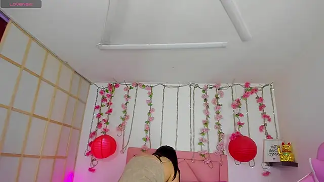 shelby carson online show from October 2025 01:17:01 AM