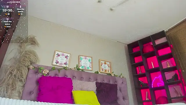 shelby carson online show from March 2026 12:58:01 PM