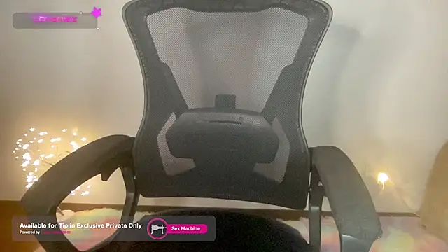 Tashaa online show from March 2025 12:49:01 AM