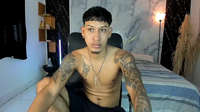 Snapshot of slim_master12 chatting on May 2026 08:36:01 PM slim master12 online show from May 2026 08:36:01 PM