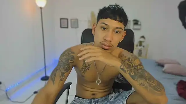 slim master12 online show from January 2026 12:27:01 AM