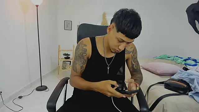 slim master12 online show from March 2026 11:10:01 PM