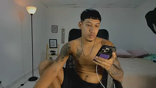 slim master12 online show from March 2026 09:22:01 PM