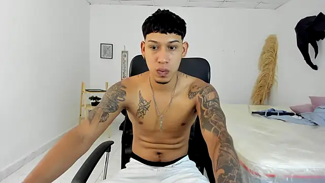 slim master12 online show from April 2026 10:05:02 PM