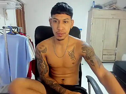 slim master12 online show from December 2025 01:52:02 AM