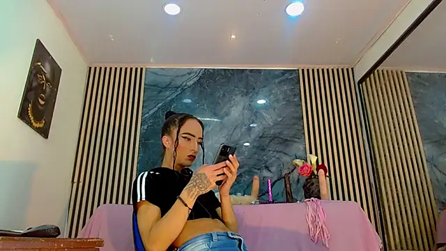 Snapshot of PriscilaRainbow chatting on February 2025 01:58:01 PM PriscilaRainbow online show from February 2025 01:58:01 PM